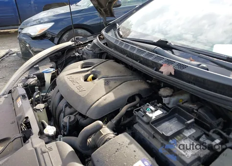 2013 Hyundai Elantra Limited from USA, damaged, VIN KMHDH4AE4DU999907